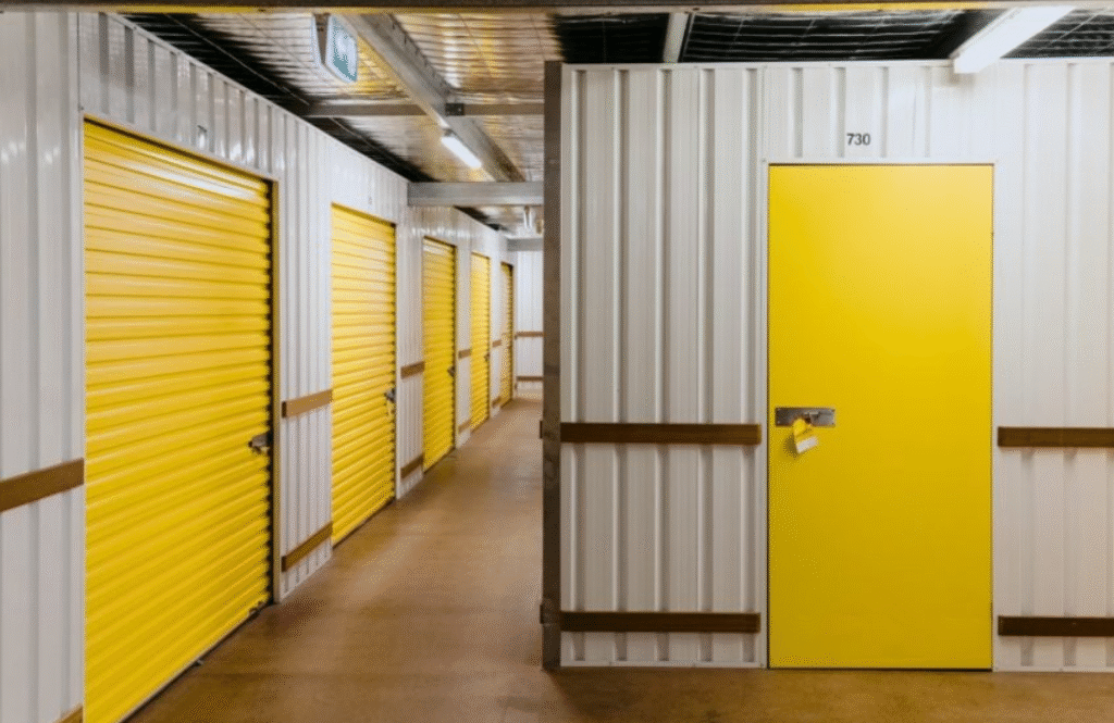 storage units in dubai