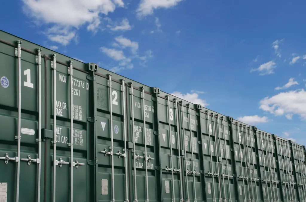 6-month-self-storage-solutions-dubai